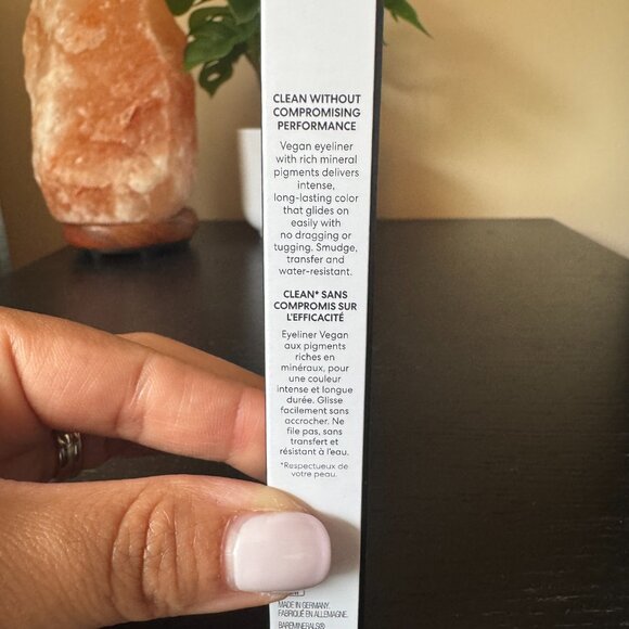 bareMinerals Mineralist Lasting Eyeliner in Shade Topaz - Picture 2 of 5